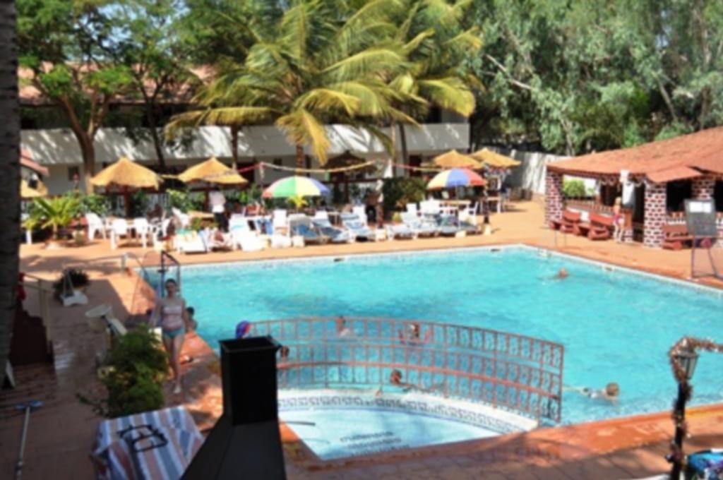Badala Park Hotel Kotu Ngoại thất bức ảnh
