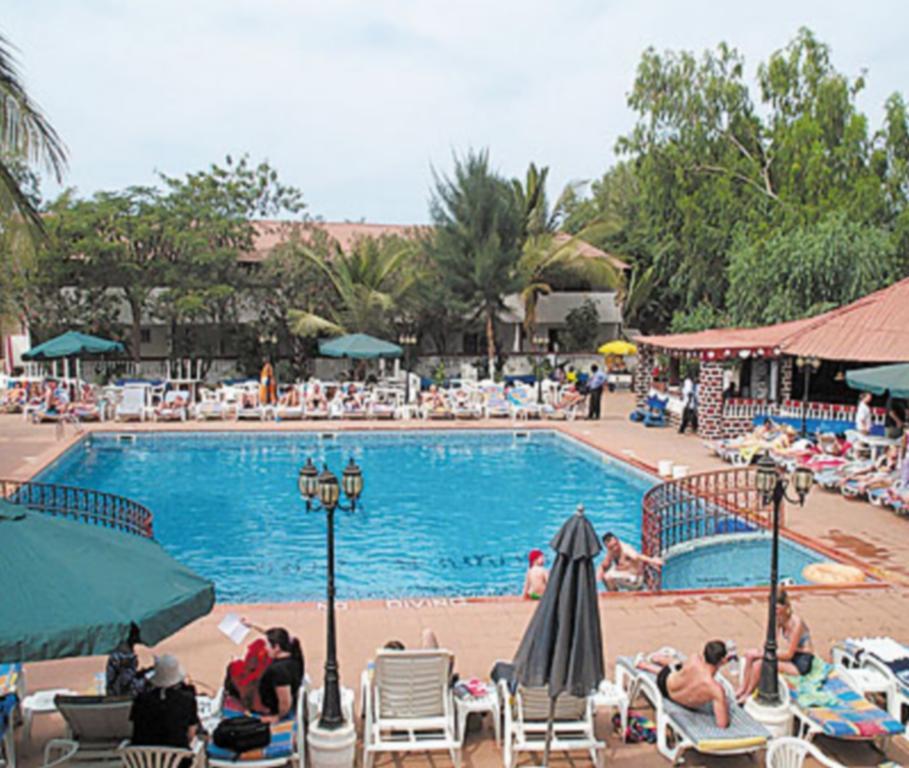 Badala Park Hotel Kotu Ngoại thất bức ảnh