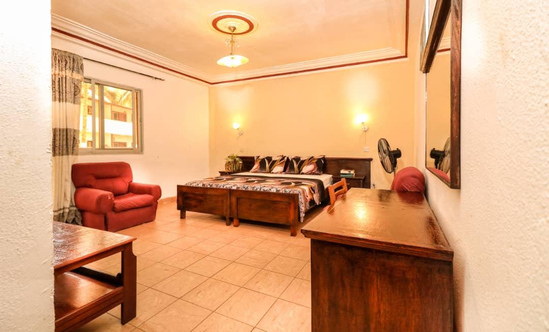 Badala Park Hotel Kotu Ngoại thất bức ảnh