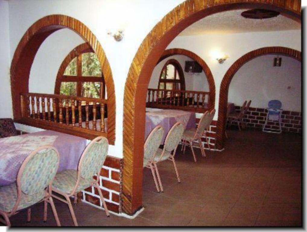 Badala Park Hotel Kotu Ngoại thất bức ảnh